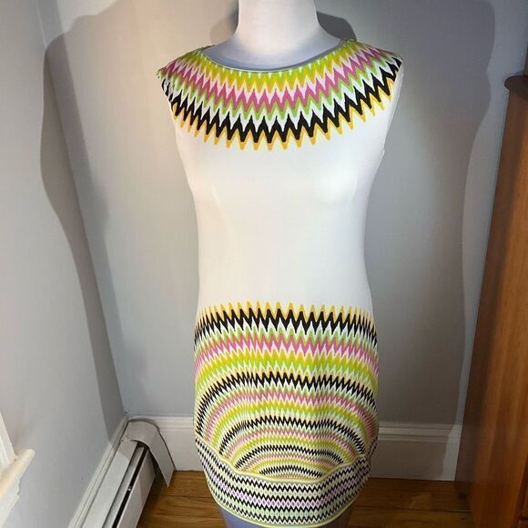 Cap Sleeve Sheath Dress. White with multicolor dopamine zigzag details, 2 - Picture 6 of 10